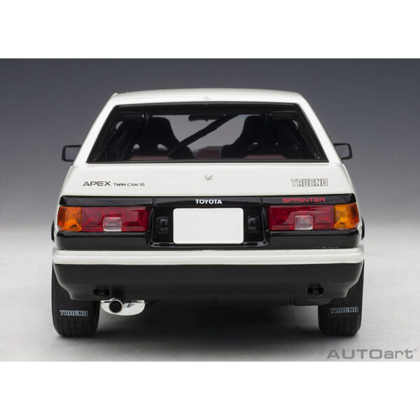 autoart - 1:18 toyota sprinter trueno (ae86) project d final version