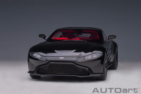 AUTOart 1:18 Aston Martin Vantage 2019 Jet Black (70275) Composite Model 22 AUTOart 1:18 Aston Martin Vantage 2019 Jet Black (70275) composite model – rear three-quarter view