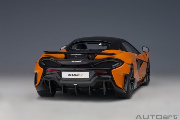 AUTOart 1:18 McLaren 600LT Myan Orange 2019 (76084) Composite Model 22 AUTOart 1:18 McLaren 600LT Myan Orange (76084) composite model – rear three-quarter view