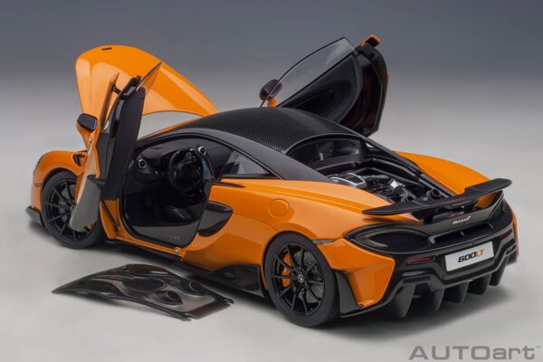 AUTOart 1:18 McLaren 600LT Myan Orange 2019 (76084) Composite Model 23 AUTOart 1:18 McLaren 600LT Myan Orange (76084) composite model – with doors open, front three-quarter