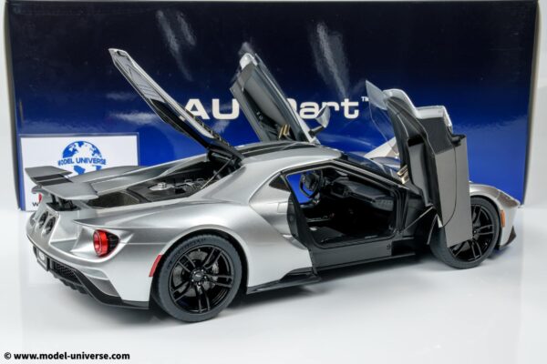 AUTOart - 1:12 Ford GT 2017 Ignot Silver/Black Stripes - Composite Model 16 AUTOart - 1:12 Ford GT 2017 Ignot Silver/Black Stripes - Composite Model