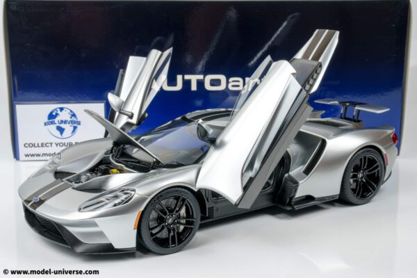 AUTOart - 1:12 Ford GT 2017 Ignot Silver/Black Stripes - Composite Model 15 AUTOart - 1:12 Ford GT 2017 Ignot Silver/Black Stripes - Composite Model
