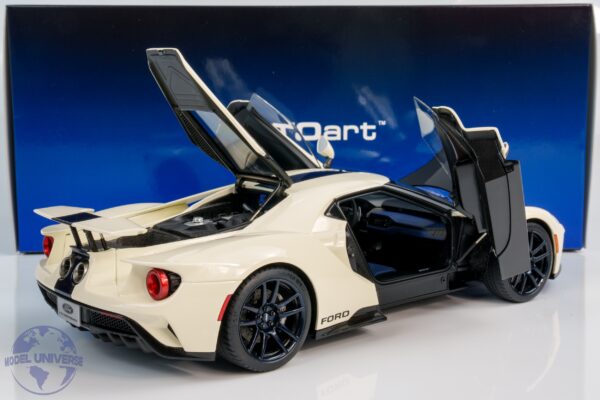 AUTOart - 1:18 Ford GT 2022 '64 Prototype Heritage Edition Wimbledon White - Composite Model 13 AUTOart - 1:18 Ford GT 2022 '64 Prototype Heritage Edition Wimbledon White - Composite Model