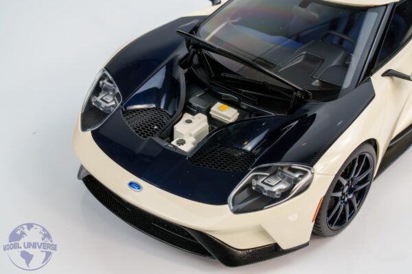 AUTOart - 1:18 Ford GT 2022 '64 Prototype Heritage Edition Wimbledon White - Composite Model 17 AUTOart - 1:18 Ford GT 2022 '64 Prototype Heritage Edition Wimbledon White - Composite Model