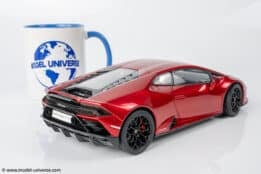 AUTOart - 1:18 Lamborghini Huracan Evo Rosso Bia Red - Composite Model
