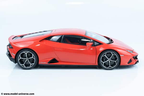 AUTOart - 1:18 Lamborghini Huracan Evo (Arancio Xanto) Orange - Composite Model