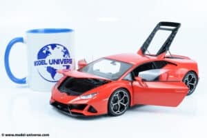 AUTOart - 1:18 Lamborghini Huracan Evo (Arancio Xanto) Orange - Composite Model