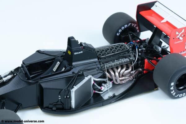 AUTOart - 1:18 McLaren MP4/6 Japanese Grand Prix #1 Ayrton Senna 1991 - Composite Model