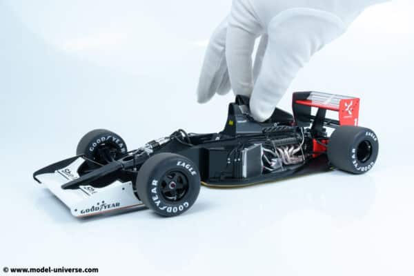 AUTOart - 1:18 McLaren MP4/6 Japanese Grand Prix #1 Ayrton Senna 1991 - Composite Model