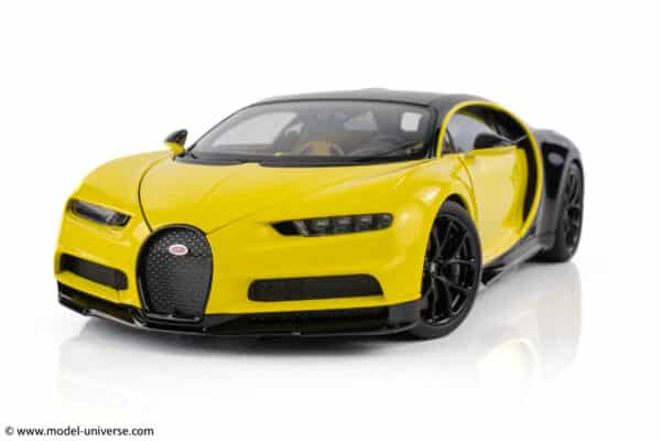 AUTOart - 1:18 Bugatti Chiron (Yellow Molsheim/Nocturne Black) - Composite Model