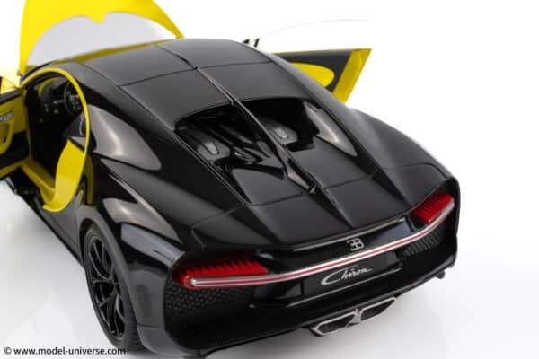 AUTOart - 1:18 Bugatti Chiron (Yellow Molsheim/Nocturne Black) - Composite Model
