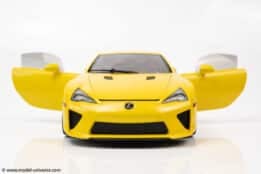 AUTOart - 1:18 Lexus LFA Pearl Yellow - Composite Model