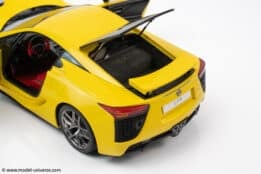 AUTOart - 1:18 Lexus LFA Pearl Yellow - Composite Model