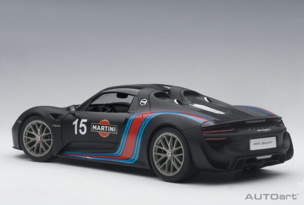 AUTOart 1:18 Porsche 918 Spyder Weissach Package Martini Livery 2013 (77929) Composite Model 15 AUTOart 1:18 Porsche 918 Spyder Weissach Package Martini Livery 2013 (77929)