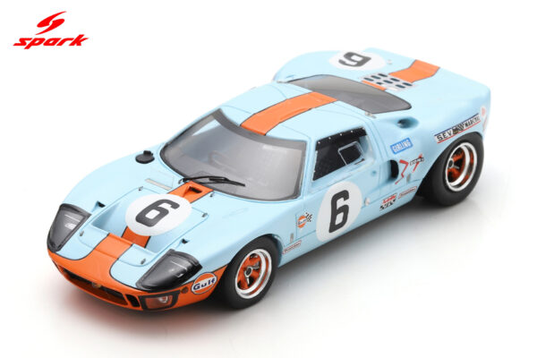Spark 1:43 Ford GT 40 No.6 Winner 24H Le Mans 1969 J. Ickx - J. Oliver (43LM69) Resin Model