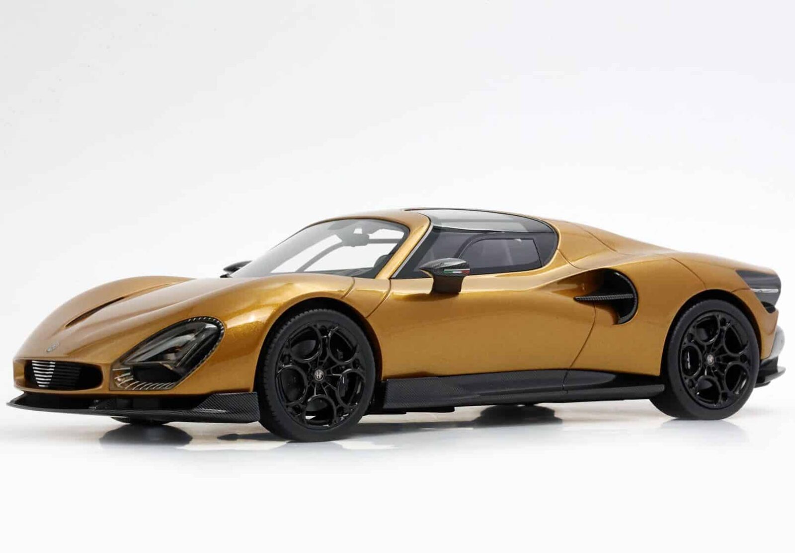 BBR 1:18 Alfa Romeo 33 Stradale Ocra Yellow (P18264E) Limited
