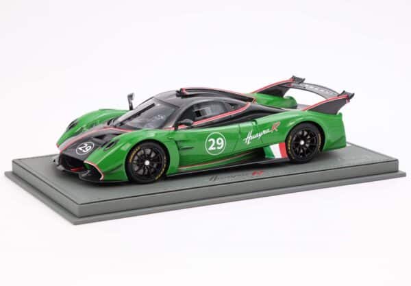 Pagani Huayra R Green and Carbon - Limited Edition - 1:18 Scale Resin Model by BBR (with showcase)