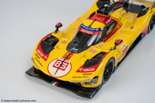 Bburago - 1:18 Ferrari 499P No.83 24h Le Mans 2024 R.Kubica, R.Shwartzman, Y.Ye - Diecast Model