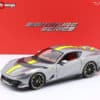 Bburago - 1:18 Ferrari 812 Competizione 2021 Silver / Yellow - Signature Edition - Diecast Model