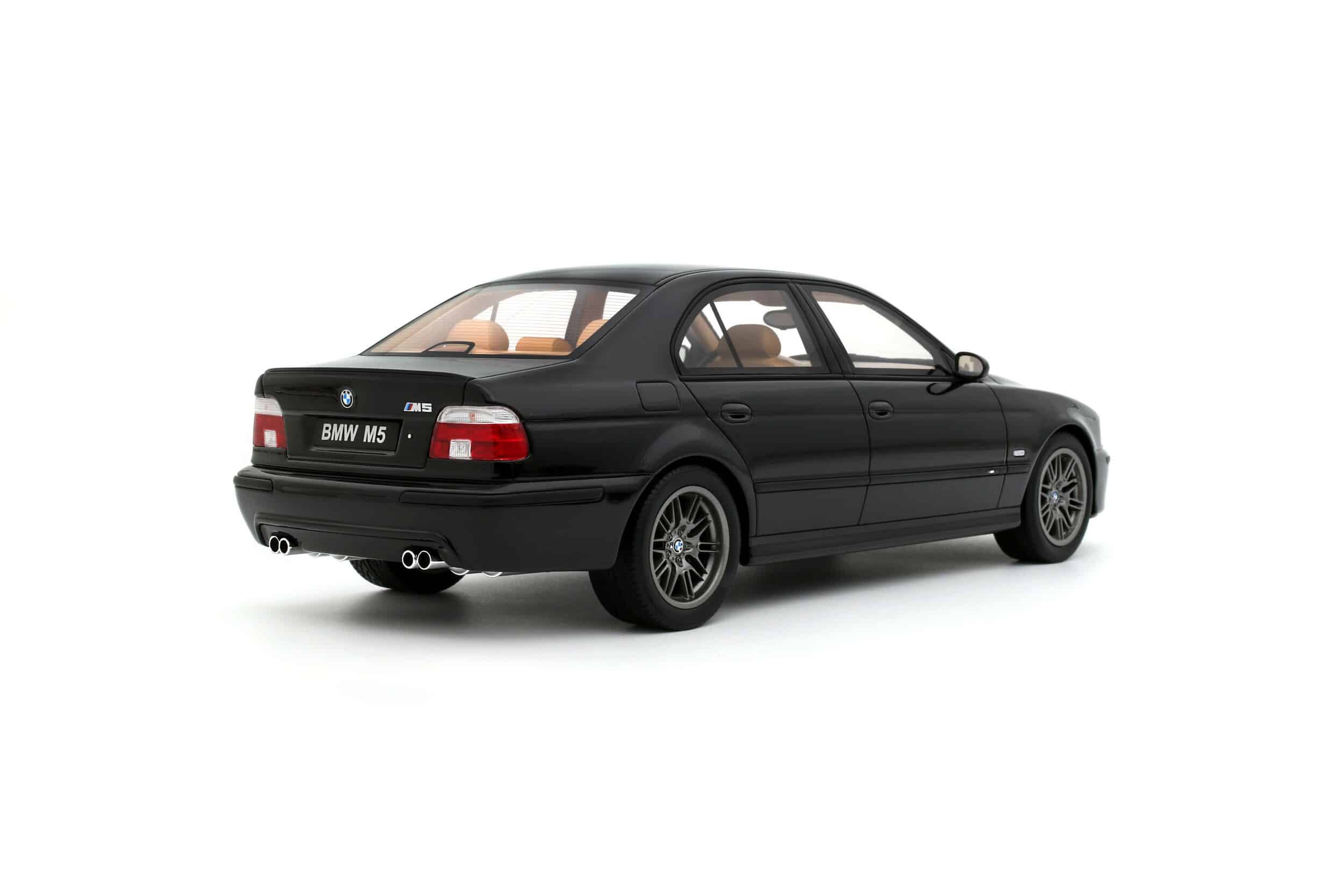 Otto Mobile 1:18 BMW M5 (E39) Black Sapphire Metallic 2000 (OT1338) Limited Edition Resin Model 2 Otto Mobile 1:18 BMW M5 (E39) Black Sapphire Metallic 2000 Limited Edition Resin Model