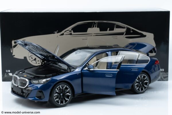 Minichamps - 1:18 BMW I5 Blue Metallic 2023 - Diecast Model 26 bmw i5 blue minichamps diecast model 24
