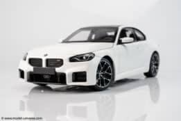 bmw m2 white diecast model minichamps 02