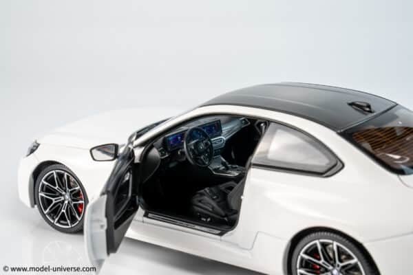 bmw m2 white diecast model minichamps 05