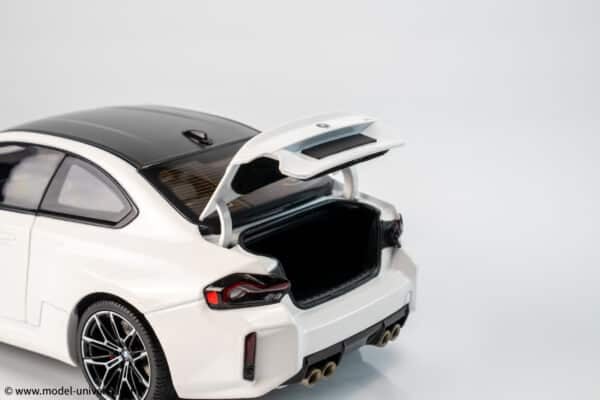 bmw m2 white diecast model minichamps 06