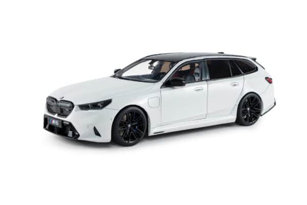 Solido 1:18 BMW M5 (G90) Touring 2025 Alpine White (S1814802) Diecast Model
