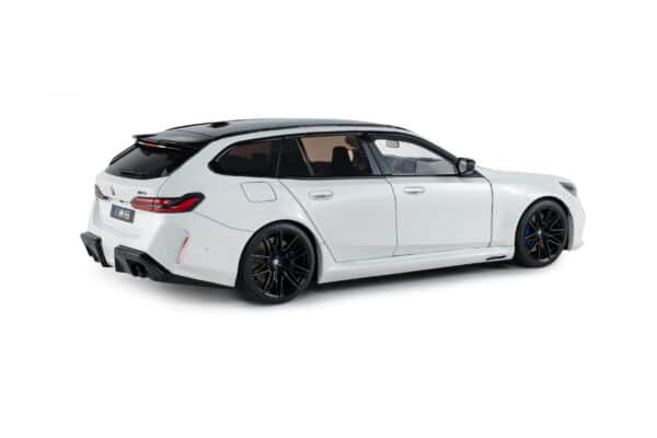 Solido 1:18 BMW M5 (G90) Touring 2025 Alpine White (S1814802) Diecast Model 12 Solido 1:18 BMW M5 (G90) Touring 2025 Alpine White (S1814802) Diecast Model