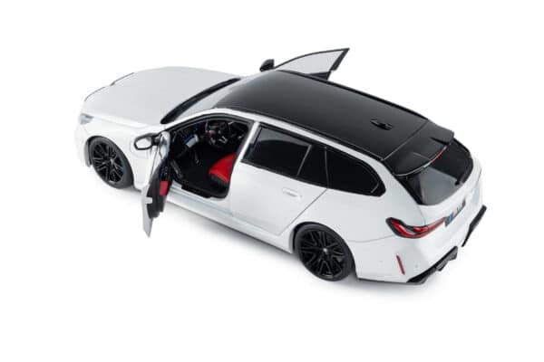 Solido 1:18 BMW M5 (G90) Touring 2025 Alpine White (S1814802) Diecast Model 14 Solido 1:18 BMW M5 (G90) Touring 2025 Alpine White (S1814802) Diecast Model