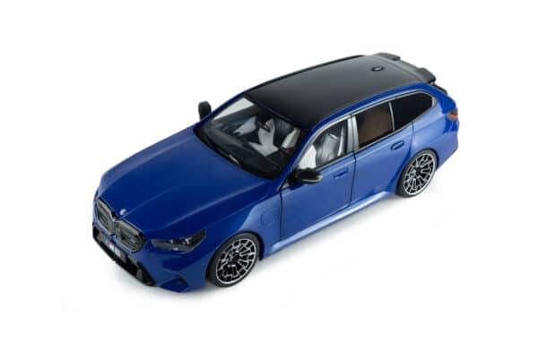 Solido 1:18 BMW M5 (G90) Touring 2024 Marina Bay Blue Metallic (S1814801) Diecast Model 19 Solido 1:18 BMW M5 (G90) Touring 2024 Marina Bay Blue Metallic (S1814801) Diecast Model