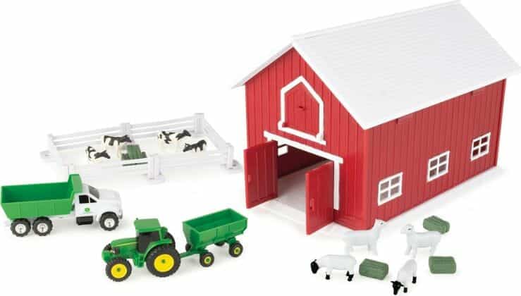 britains - 1:64 john deere 24 piece playset with red barn