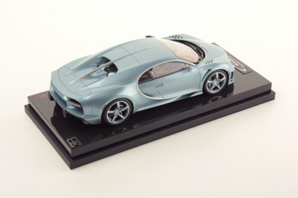 MR Collection - 1:18 Bugatti Chiron Super Sport Atlantic Blue - Limited Edition Resin Model 11 MR Collection - 1:18 Bugatti Chiron Super Sport Atlantic Blue - Limited Edition Resin Model