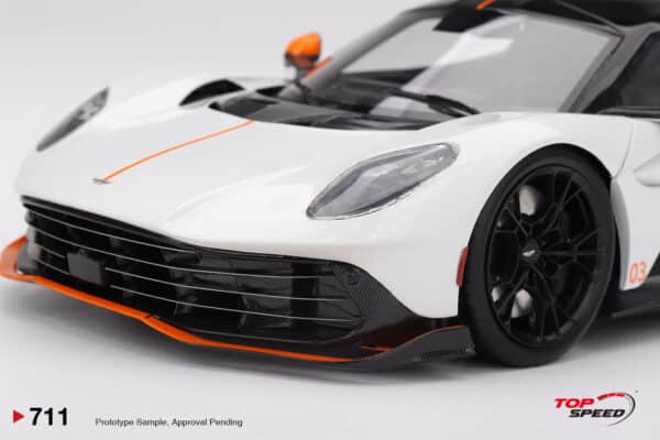 Top Speed 1:18 Aston Martin Valhalla Lunar White (TS0711) Resin Model 9 Top Speed 1:18 Aston Martin Valhalla Lunar White (TS0711) Resin Model