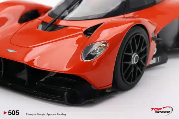 top speed - 1:18 aston martin valkyrie maximum orange