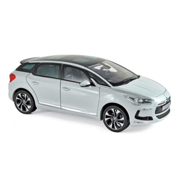 Norev 181615 Citroen DS5 2011 Pearl White 1:18 Diecast Model