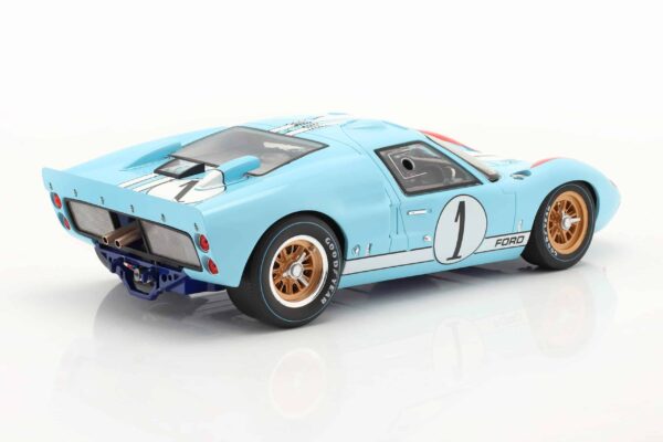 CMR - 1:12 Ford GT40 #1 2nd 24h Le Mans 1966 Ken Miles, Denny Hulme