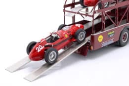 CMR - 1:18 Fiat 642 RN2 Bartoletti Ferrari Race Car Transporter 1959 - Diecast Model