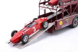 CMR - 1:18 Fiat 642 RN2 Bartoletti Ferrari Race Car Transporter 1959 - Diecast Model