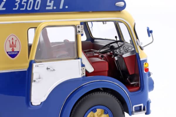 CMR - 1:18 Fiat 642 RN2 Bartoletti Maserati Race Car Transporter 1957 Blue/Yellow - Diecast Model - Image 6