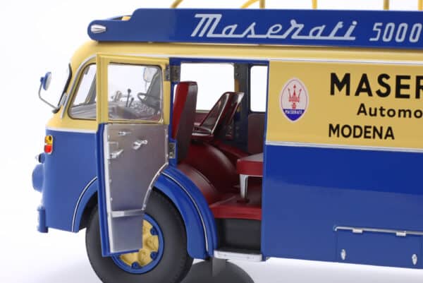 CMR - 1:18 Fiat 642 RN2 Bartoletti Maserati Race Car Transporter 1957 Blue/Yellow - Diecast Model - Image 7