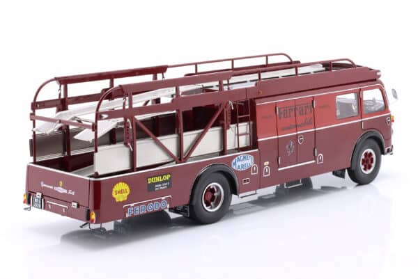 CMR - 1:18 Fiat 642 RN2 Bartoletti Ferrari Race Car Transporter 1959 - Diecast Model