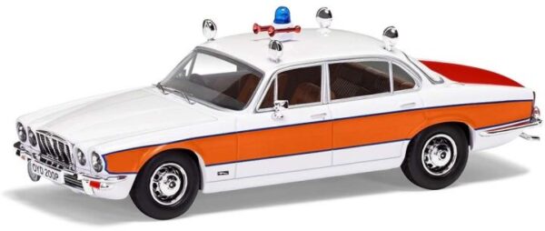 Jaguar XJ6 Series 2 4.2 litre Avon + Somerset Constabulary