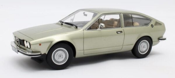 Alfa Romeo Alfetta GT Green Metallic 1975