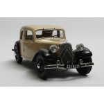 Cult Scale - 1:18 Citroen Traction Avant 7CV Beige/Black 1934