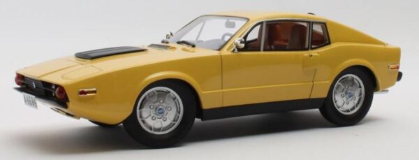 SAAB Sonnet III yellow