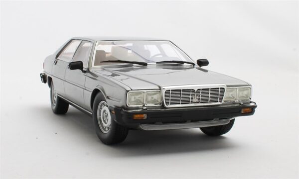 Cult Scale 1:18 Maserati Quattroporte III Silver 1979-1985 (CML159-1) Limited Edition Resin Model 12 Cult Scale 1:18 Maserati Quattroporte III Silver 1979-1985 (CML159-1) Limited Edition Resin Model