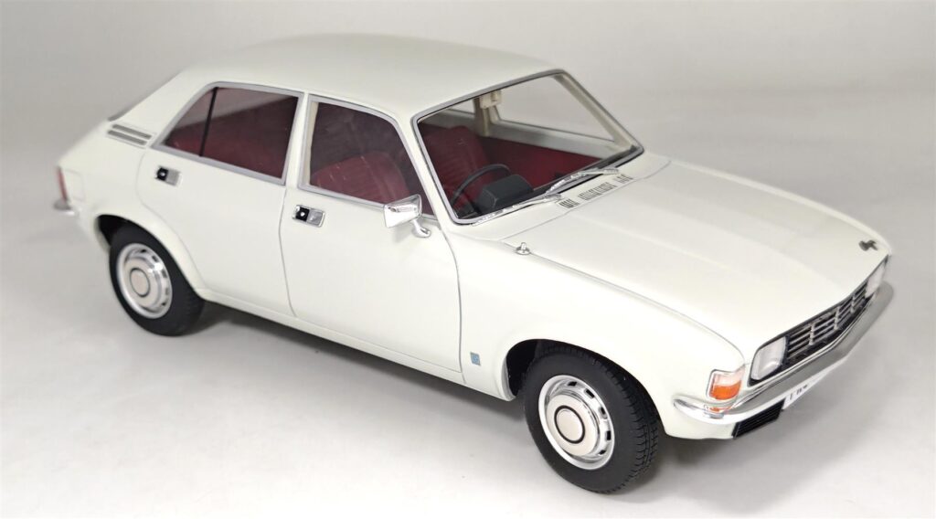 Introducing the 1:18 Austin Allegro by Cult Scale