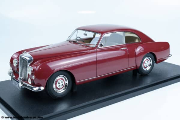 Cult Scale - 1:18 Bentley S1 Continental Fastback 1955 Maroon - Limited Edition Resin Model